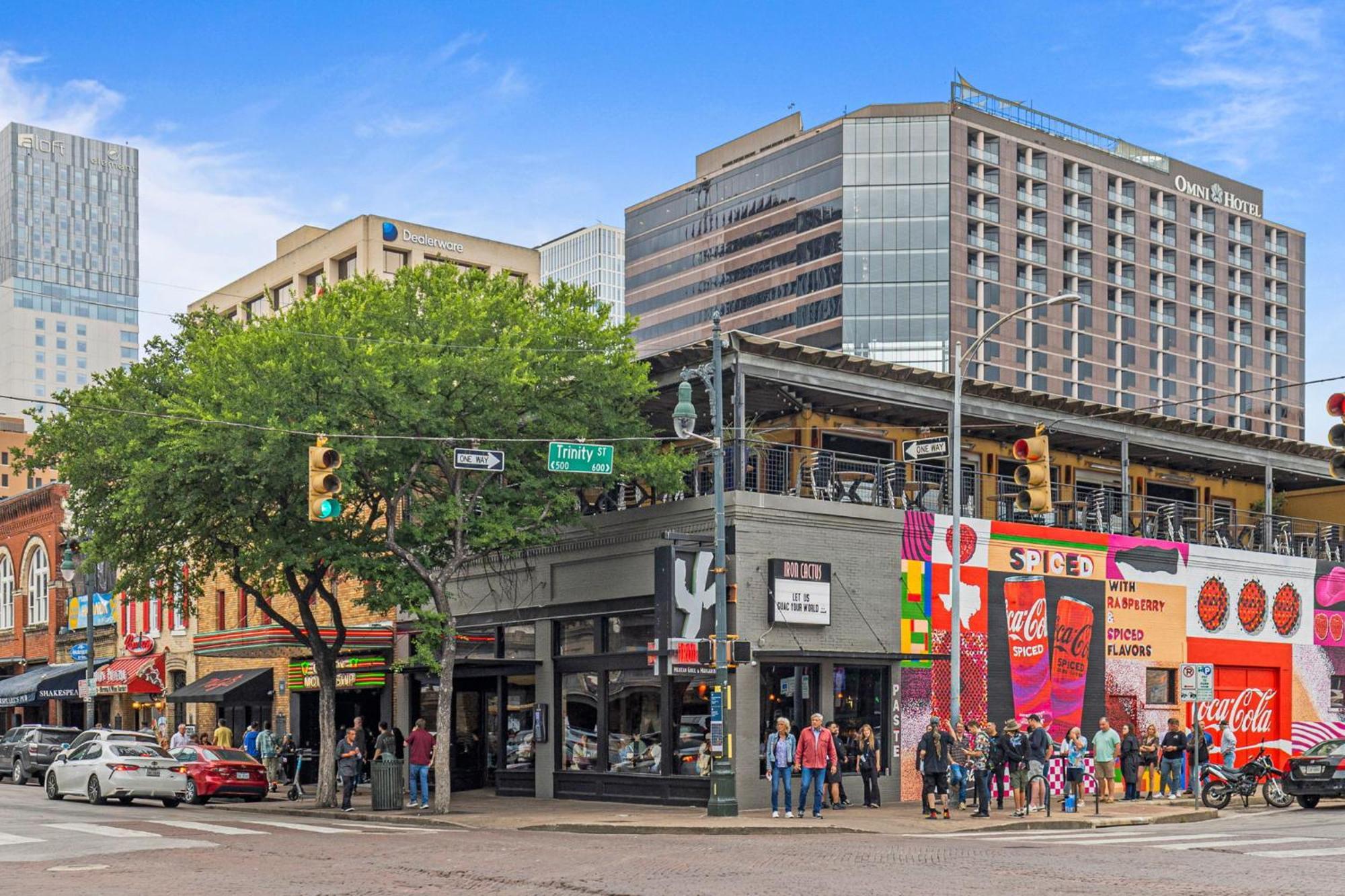 Littlefield Lofts, Hosted By Placemakr - 6Th St Austin Buitenkant foto